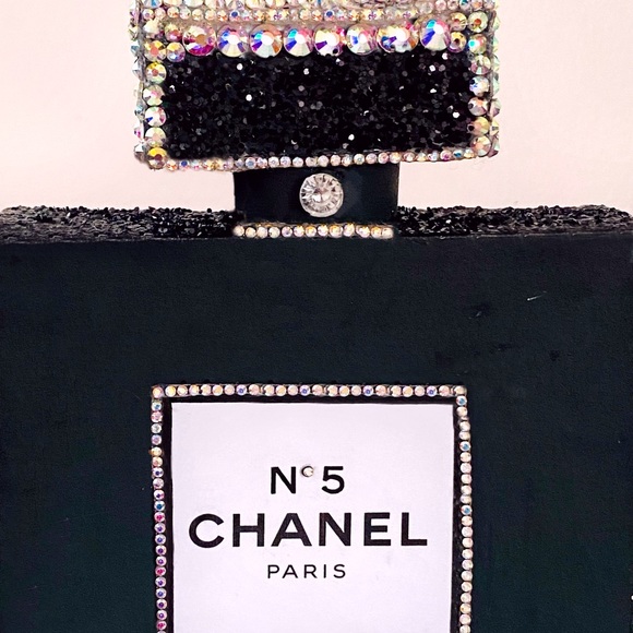 Sophisticated Perfum Bottle w/ Crystals - Brand New - Picture 4 of 7